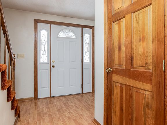 3rd image of 5 Chapel Hill Drive