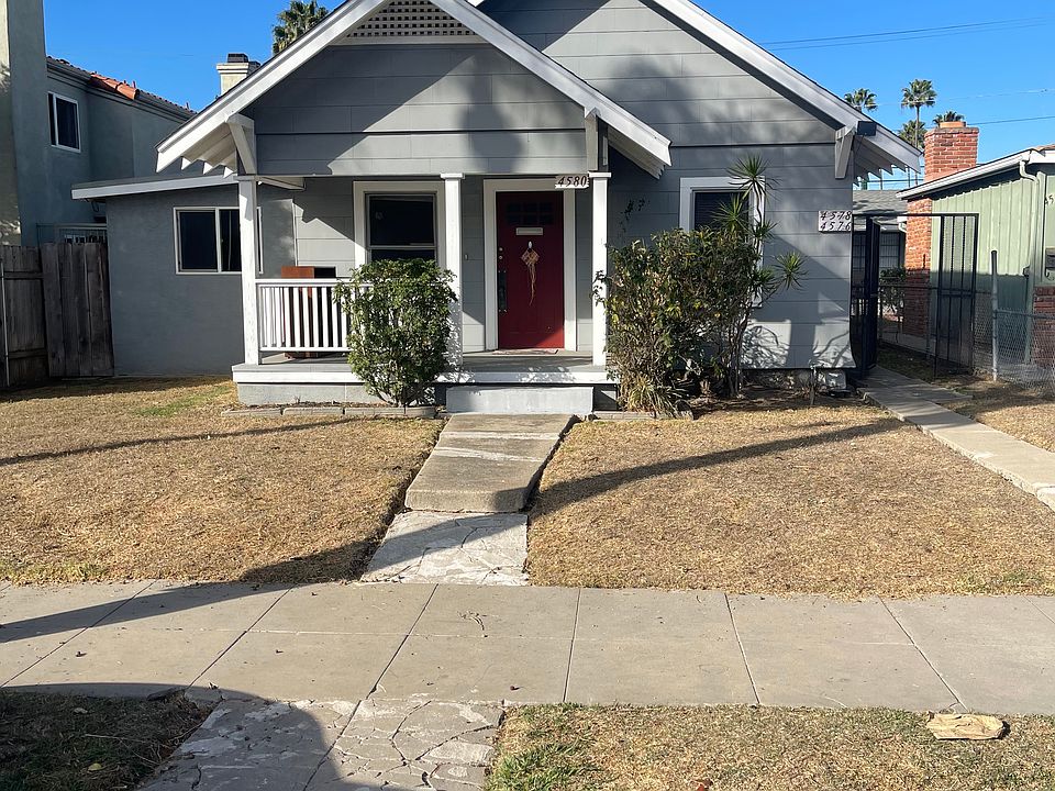 4580 Kansas - front house