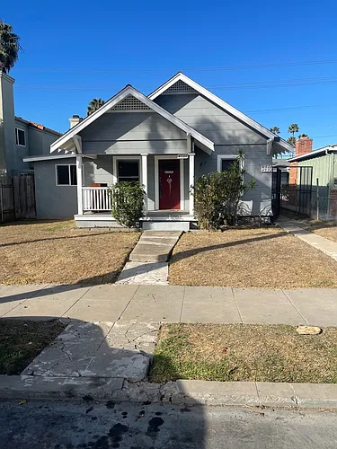 4576 Kansas St Photo 1