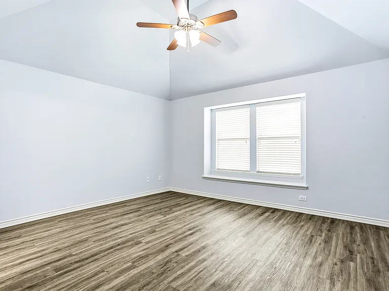 11901 Summer Springs Dr — Photo 16