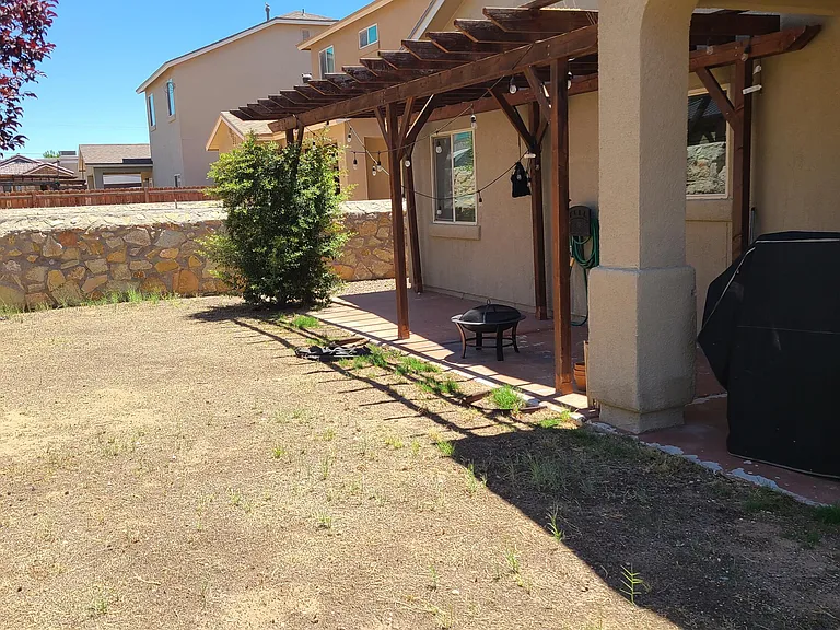 3893 Loma Brisa Dr — Photo 17