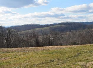 173 Elizabeth Dr, Whitesburg, TN 37891