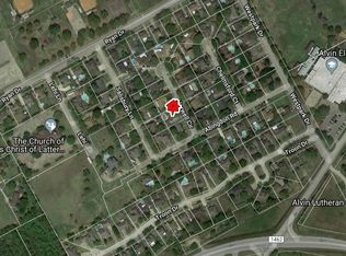2411 Harwell Cir, Alvin, TX 77511