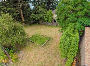 621 SE 142nd Ave, Portland, OR 97233