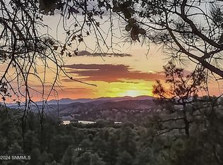 18 Edwards Pl, Silver City, NM 88061