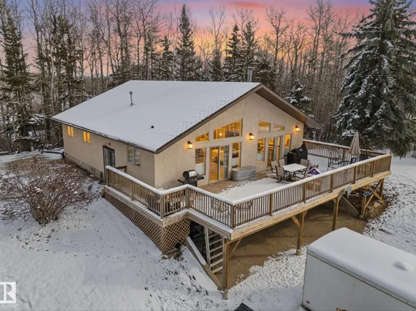 54027 State Highway 43, Rural Lac Ste Anne County, AB T0E 1V0