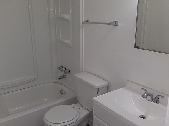 4th image of 2121 Pauger St #1