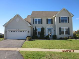 1545 McAllister Ct, Sycamore, IL 60178