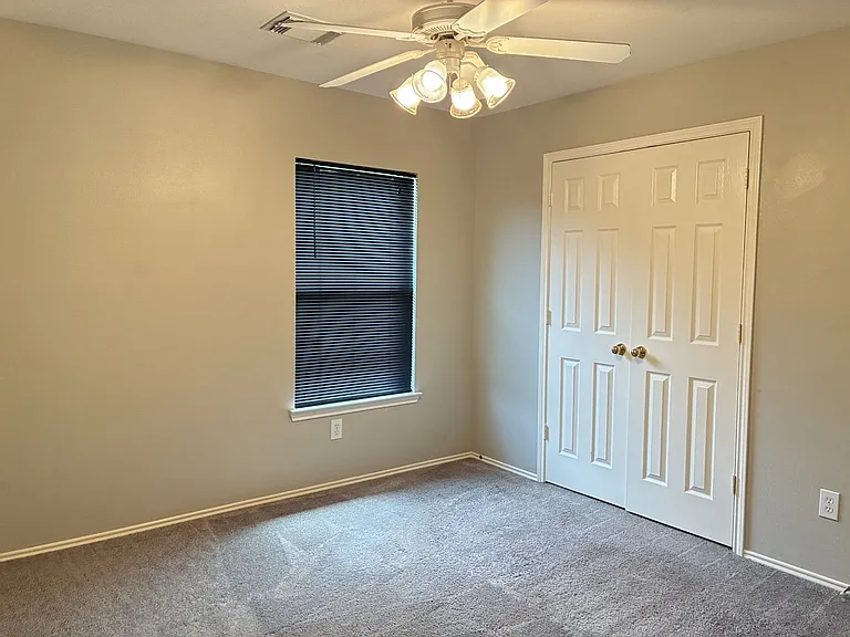 12402 Ravens Chase Ln — Photo 17