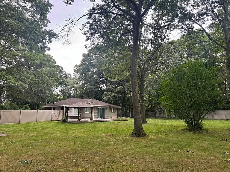 361 Wading River Rd — Photo 23