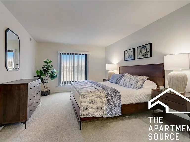 1300 Dnp South Finley Rd #B — Photo 5