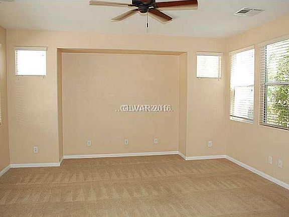 4th image of 11812 Red Camellia Ave