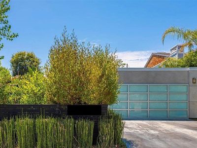 4445 Mammoth Ave, Sherman Oaks, CA, 91423