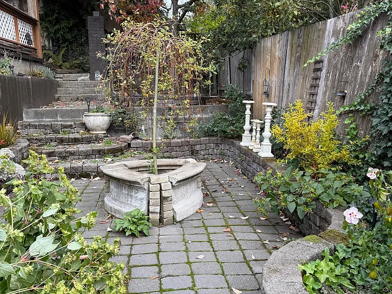 360 Stevens Ave SW #B — Photo 18