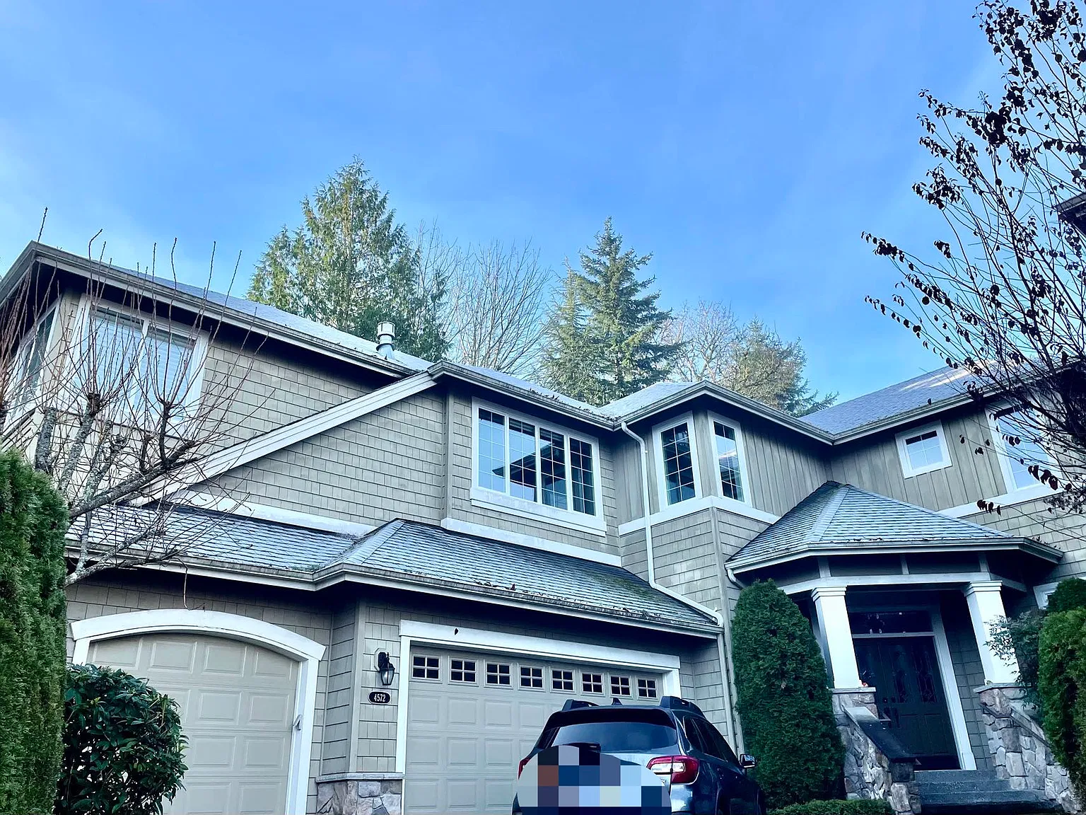 4 bed, 3.5 bath, 3990 sqft, $5,650 — Photo 1