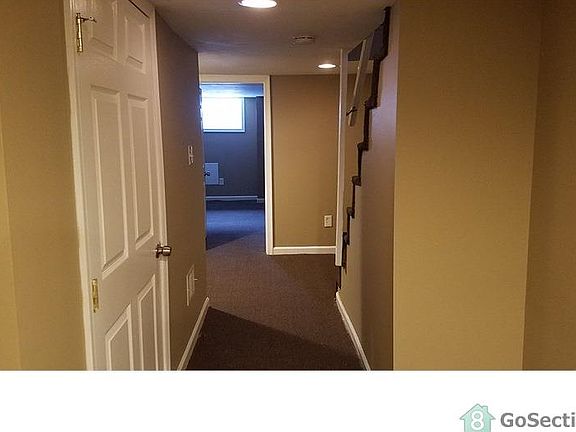 2nd image of 213 N Curley St