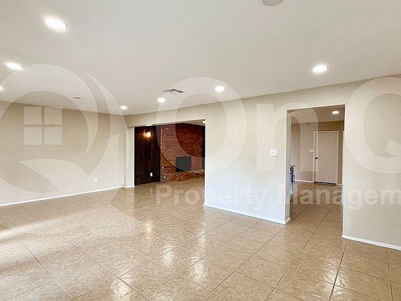 5th image of 1275 E Loma Vista Dr