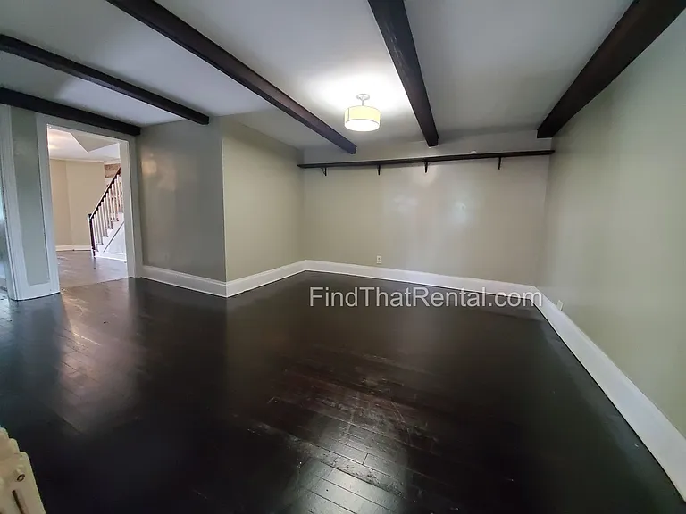 117 W Pomfret St — Photo 16