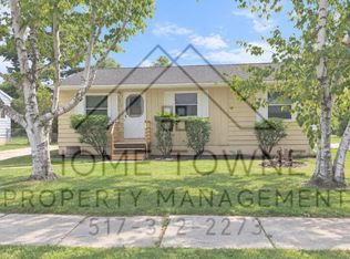 3315 Nonette Dr, Lansing, MI 48911