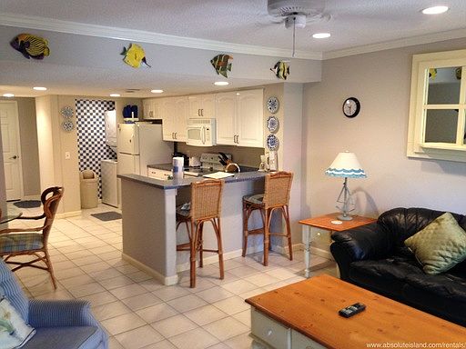 4th image of 12 S Forest Beach Dr APT 2