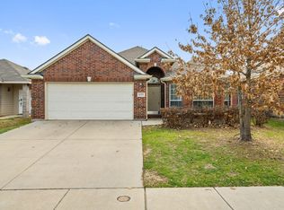 6325 Ferncreek Ln, Fort Worth, TX 76179