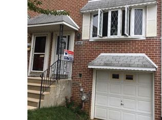 10733 Philcrest Rd, Philadelphia, PA 19154