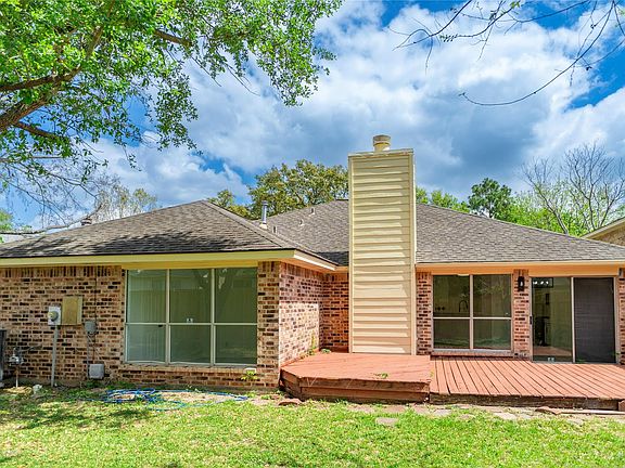 2nd image of 16342 Maple Downs Ln