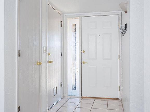 2nd image of 3050 W San Juan Dr