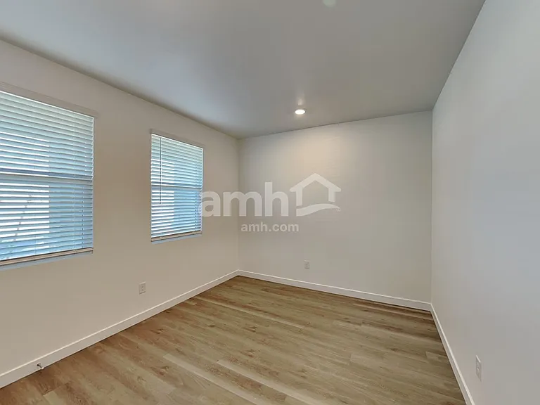 12311 W Burruel Creek Ln — Photo 14