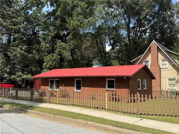301 E State Ave, High Point, NC 27262