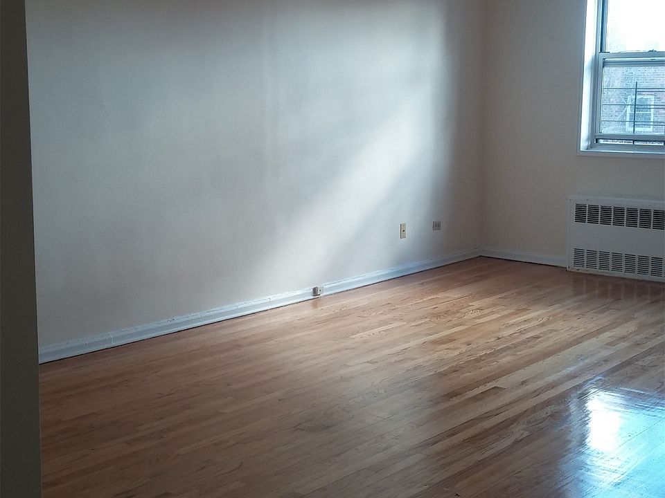 2nd image of 8915 102nd St #C/4