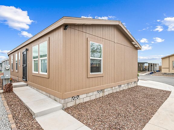 3rd image of 17506 W VAN BUREN Street #524