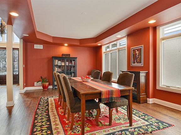Formal Dining/Living