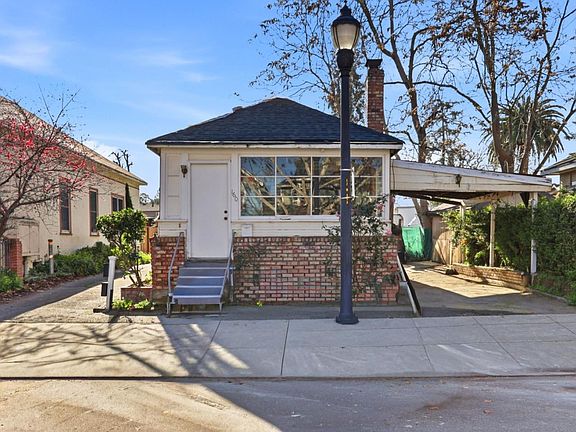 2nd image of 160 Pierce Ave