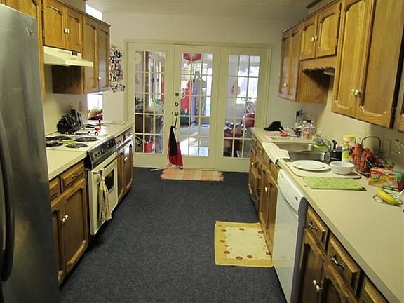 4th image of 4304 Woodstone Cir