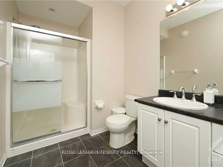 404 Kilmarnock Way — Photo 23