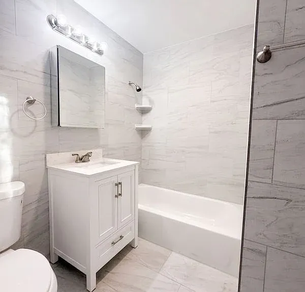 253 Beachview St #B — Photo 4