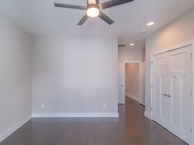 439 Southend Crossing Ln — Photo 36
