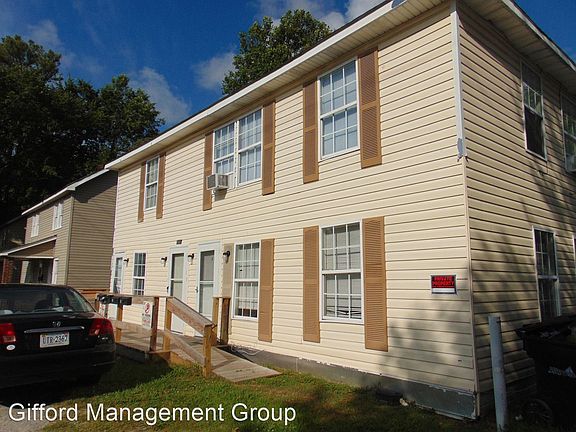 2nd image of 1118 Victory Blvd #10698430