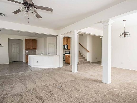 5th image of 8917 Brook Hill Ln