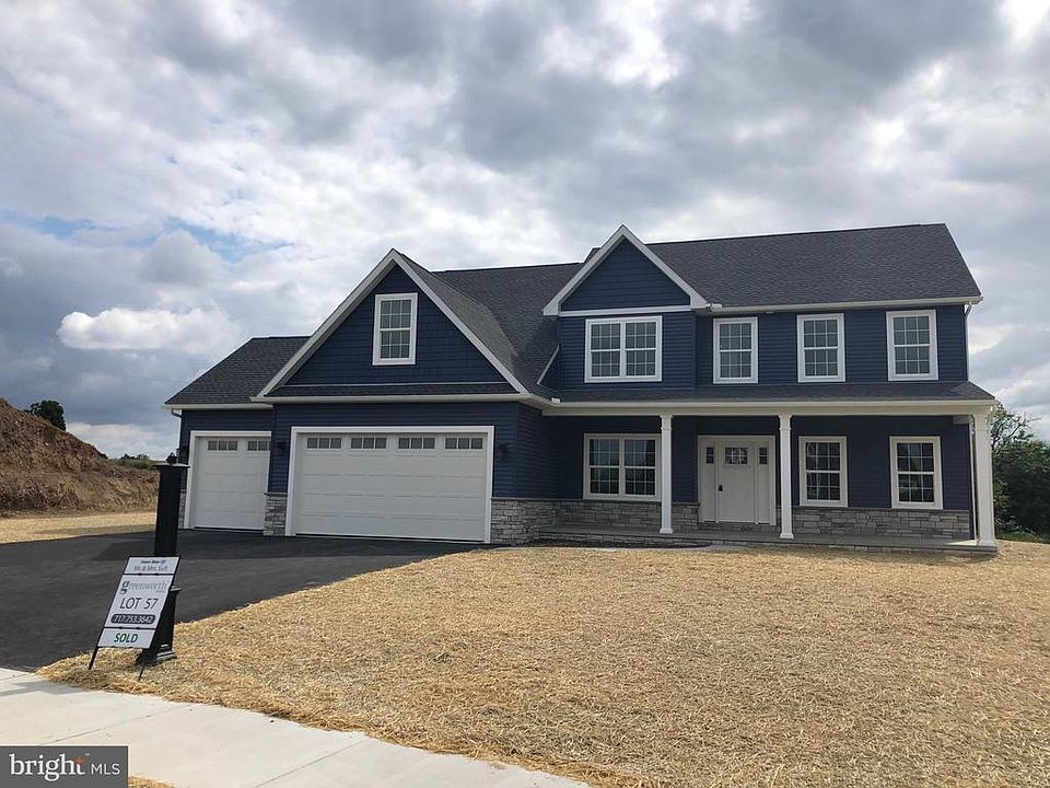 1st image of 686 Rossi Dr
