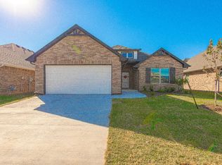 12101 Katie Ridge Rd, Yukon, OK 73099