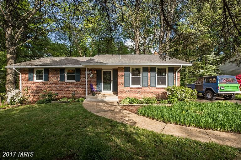1st image of 3159 Fair Woods Pkwy
