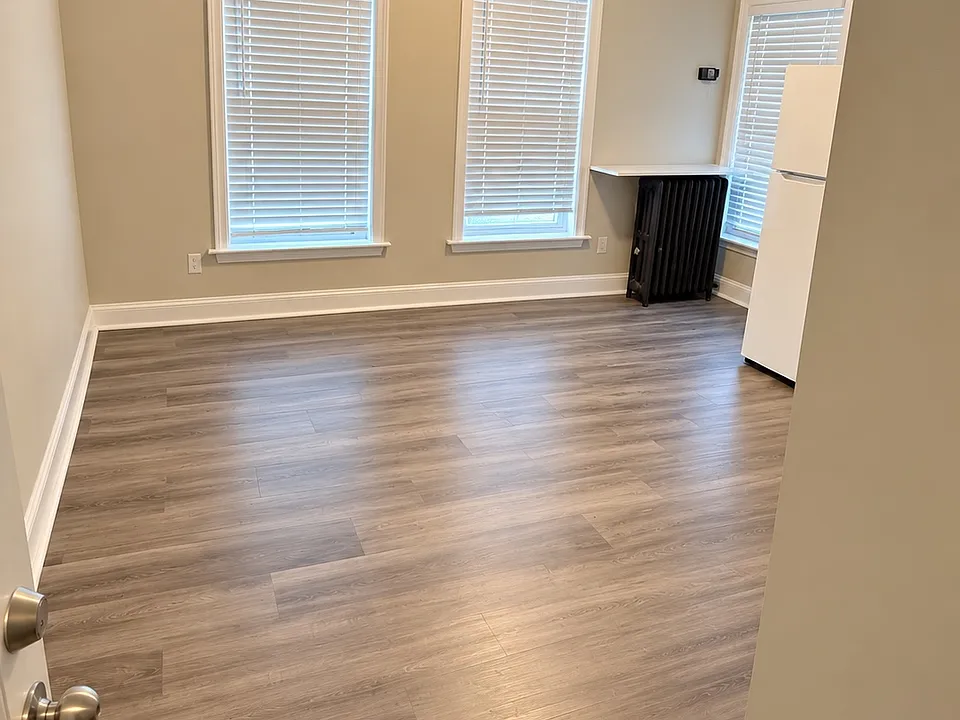 151 Fairview Ave #6