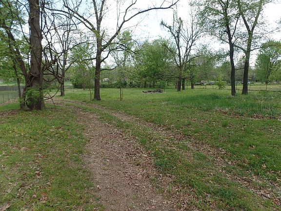 2nd image of E Helena