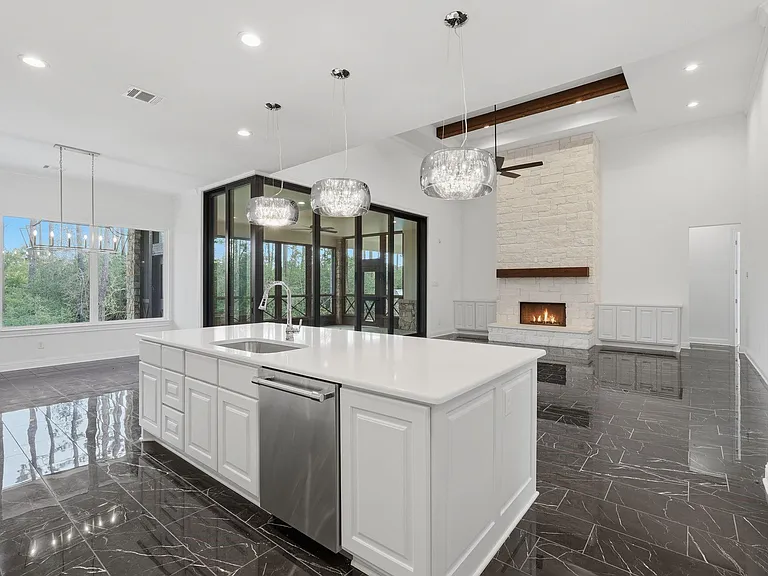 16081 Forest Mill Rd — Photo 12