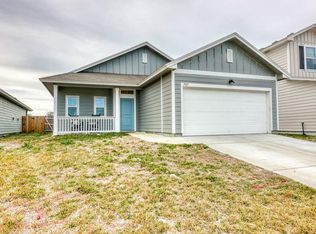 1927 Estes Flats Dr, Aransas Pass, TX 78336