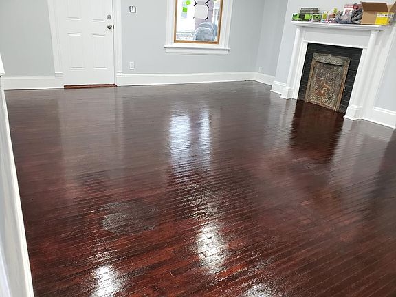 2nd image of 344 Belle Ave