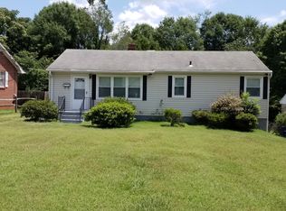 1425 Irving St, Winston Salem, NC 27103