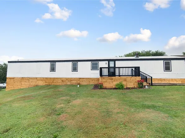 1862 Shenango Rd, Wampum, PA 16157